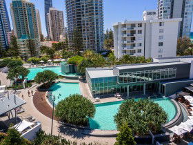 Q1 Resort & Spa - Tourism Bookings 13