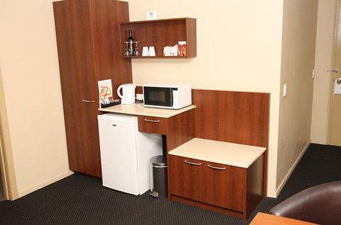 Rocky Resort Motor Inn - Events Australia 0