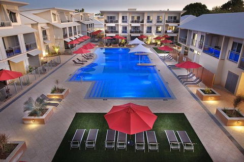 Oaks Broome - Events Australia 4