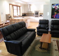 Pinkerton Hill Naracoorte Cottages - Events Australia