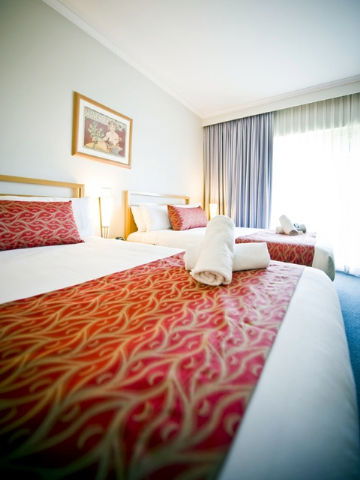 Quality Hotel Dickson - Tourism Bookings 1