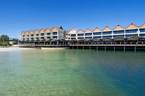 Quality Suites CREST Mandurah - Events Australia 1
