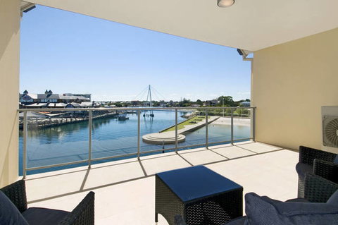 Quality Suites CREST Mandurah - Events Australia 0