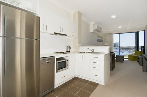 Quality Suites CREST Mandurah - Events Australia 5