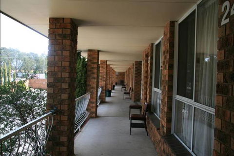 Queensgate Motel - Tourism Bookings 2