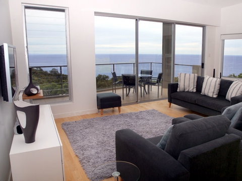 Rainbow Ocean Palms Resort - Events Australia 3