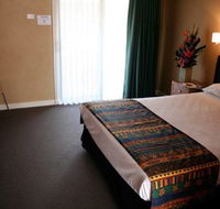 Rose  Crown Lodge - Events Australia