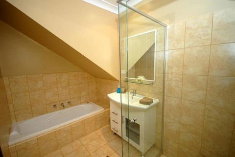 Rosewood Guesthouse - Events Australia 0