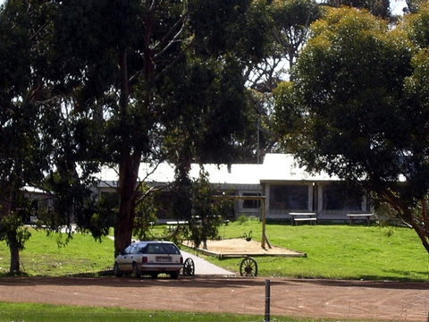 Seal Bay Cottages (Kaiwarra) - Events Australia 3