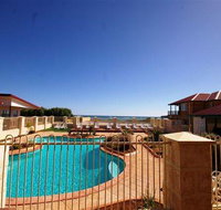 Seaspray Beach Holiday Park - Accommodation Europe