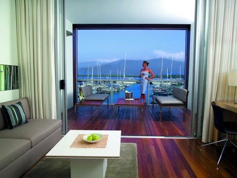 Shangri-La Hotel, The Marina, Cairns - Events Australia 3