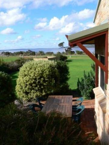 Spring Bay Villas - Events Australia 1