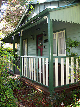 Strawberry Patch Cottage - Events Australia 0