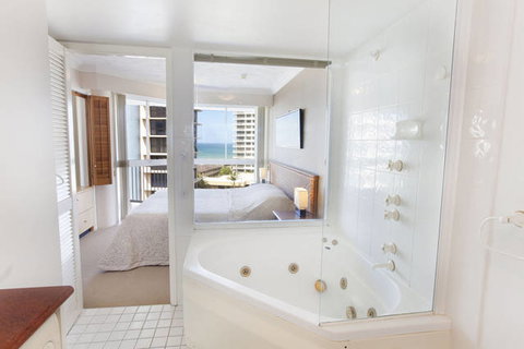 Surf Parade Resort - Events Australia 1