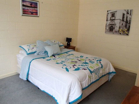 Silver Hill Townhouse - Events Australia 26