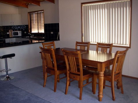 The Real McCoy Holiday Accommodation - Events Australia 3