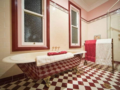 Varenna Luxury Accommodation - Events Australia 3