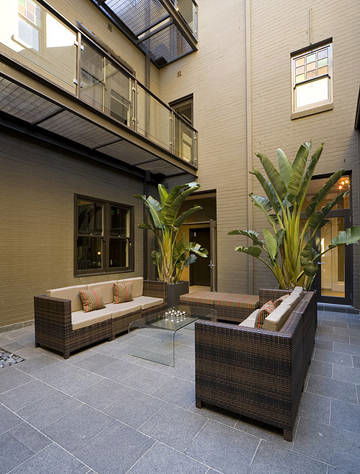 Vulcan Hotel - Tourism Bookings 2