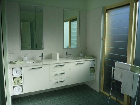 Wallabi Point Bed And Breakfast - Events Australia 3