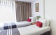 Y Hotel Hyde Park - thumb 4