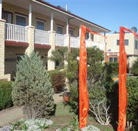 Baywatch Manor Augusta YHA - Events Australia