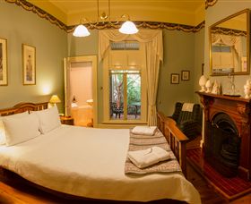 Erindale Guest House - Events Australia 4