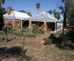 Avondale Discovery Farm - Accommodation Europe