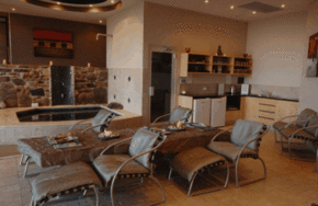 Breathtaker On High Spa Retreat - Events Australia 1