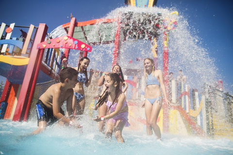 Funfields - Accommodation Europe 10