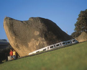Dog Rock - Tourism Bookings 0