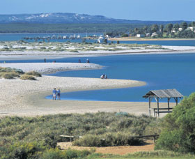 Murchison River - Accommodation Europe 0