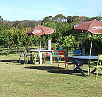 Cerise Brook Orchard  Family Golf - Events Australia