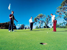 Richmond Public Golf Course - Accommodation Europe 0