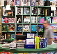 Lorne Beach Books - Events Australia