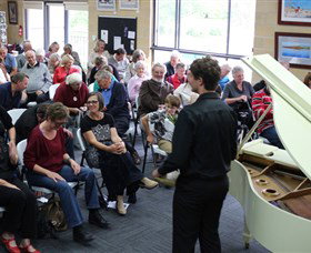 Artists On Parade Art Gallery - Events Australia 2