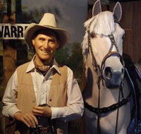 Big Golden Guitar Tourist Centre - Events Australia