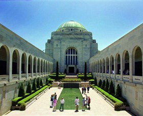 Colourful Trips - Tourism Bookings 5