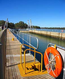 Lock 10 And Weir - Events Australia 1