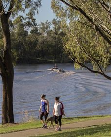 St George Riverbank Walkway - Events Australia 0