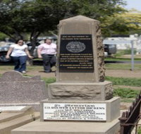 Historical Cemetery Moree - Events Australia