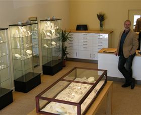 Ixtlan Melbourne Jewellery Store - Events Australia 1