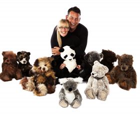 Nanas Teddies And Toys - Events Australia 1