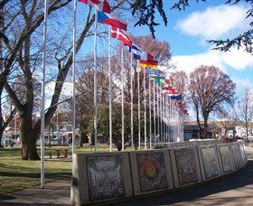 Lambie Town Walk - Events Australia 5