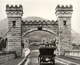 The Hampden Bridge Experience - Events Australia 1