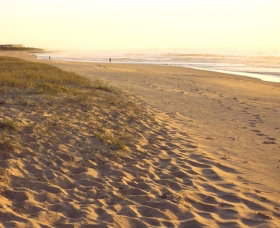 Fairy Meadow Beach - Events Australia 0