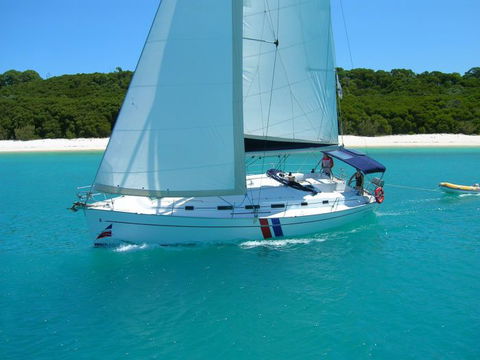 Whitsunday Rent A Yacht - Events Australia 6
