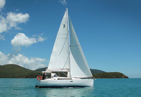 Whitsunday Rent A Yacht - Events Australia 11