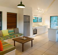 The Retreat Beach Houses - Events Australia