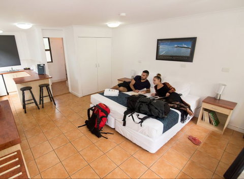 Base Airlie Beach Resort - Events Australia 0