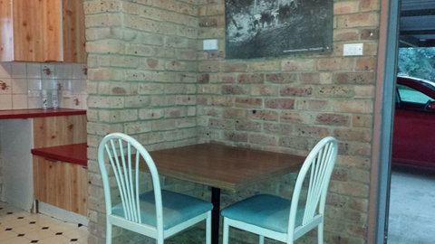 Hilldrop Motor Inn - Tourism Bookings 4